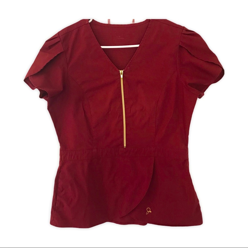 Jaanuu Scrub Set